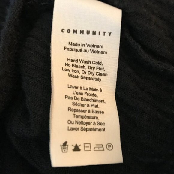 Aritzia  - Community Black Cropped Tank Size XS - Picture 4 of 4